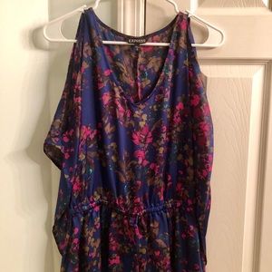 floral blouse 🌸🌺